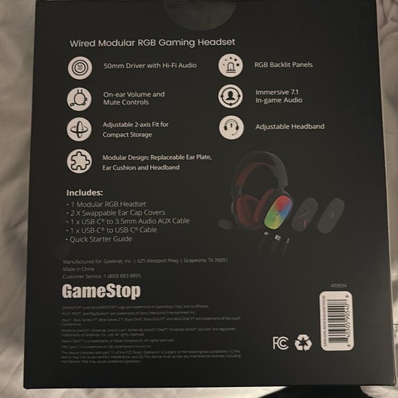 GameStop Gaming Headset with Reface Plate Surrounding Sound Wired Headphones NIB - Picture 2 of 12